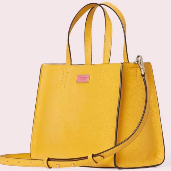 Authentic Kate Spade pebbled leather/zip pouch set - Picture 3 of 8